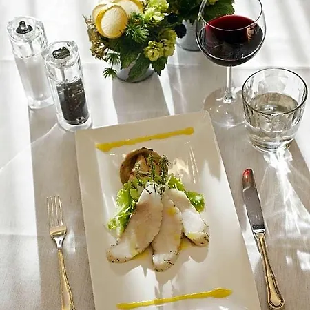 מלון Ristorante Belvedere 3*