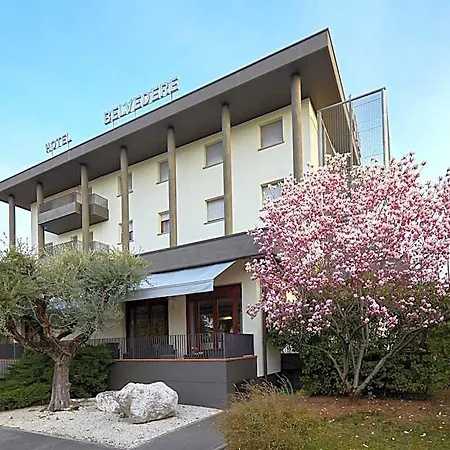 Ristorante Belvedere 3* コドローイポ