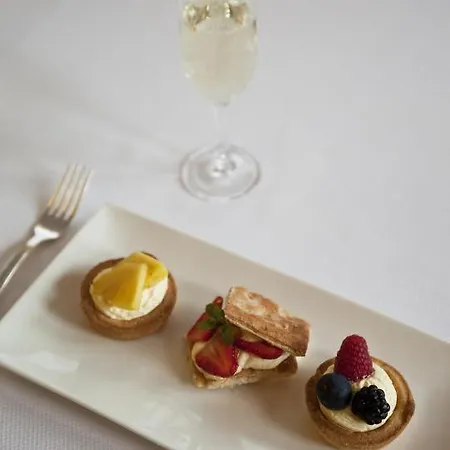 Ristorante Belvedere 3* コドローイポ